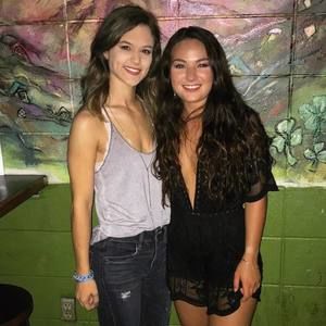 Meet your Posher, Savanna